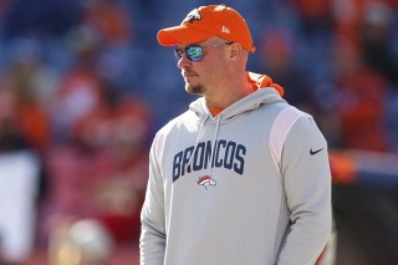 Broncos Fire Head Coach Nathaniel Couldn’t “Hack-It” Hackett After 4-11 Start