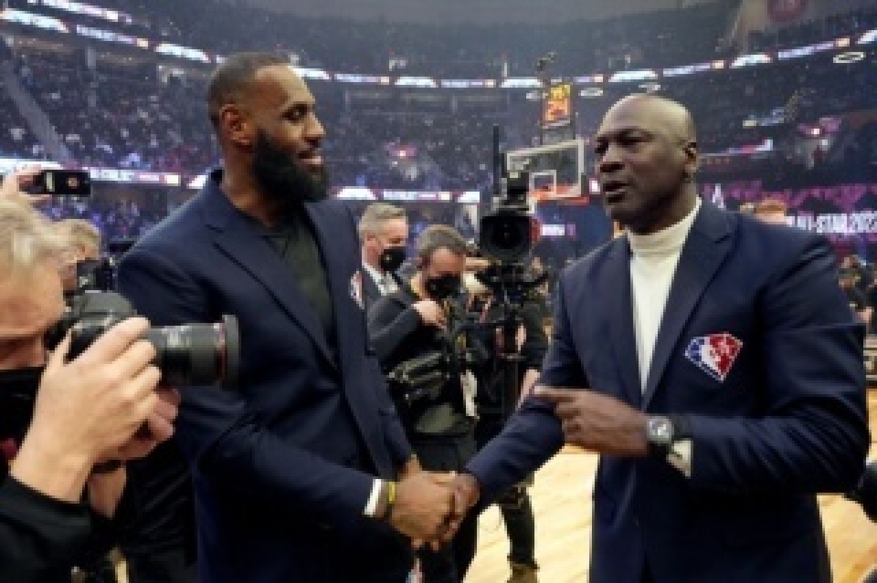 Charlotte Hornets Owner Michael Jordan Reportedly In Serious Talks To Sell Majority Stake In Team