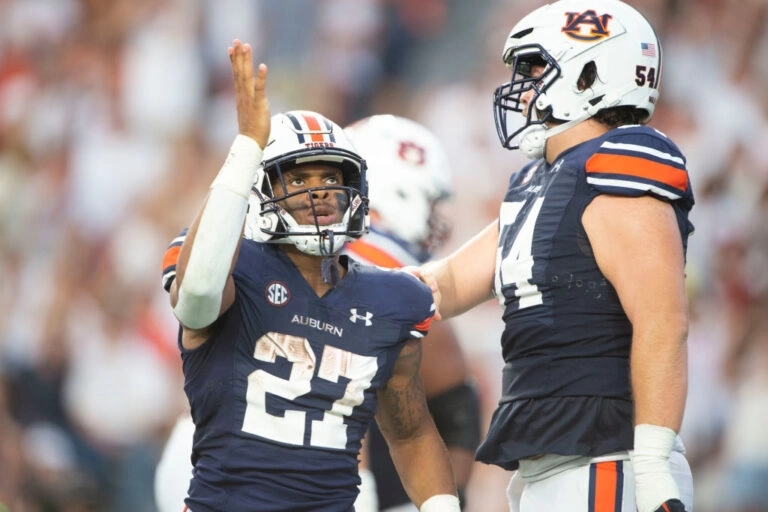 Auburn Suspends Multiple Players After A Sex Tape Of One Of Its Players Leaked On Social Media