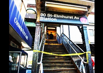 MAN SHOT 5 TIMES IN BROAD DAYLIGHT IN QUEENS, NY