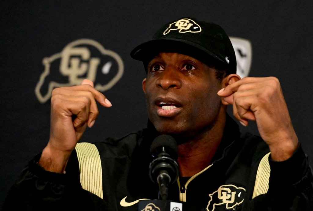 Deion Sanders Downplays Michigan Football Signal Stealing Scandal, Hall of Famer Chops It Up To Gaining An Advantage 