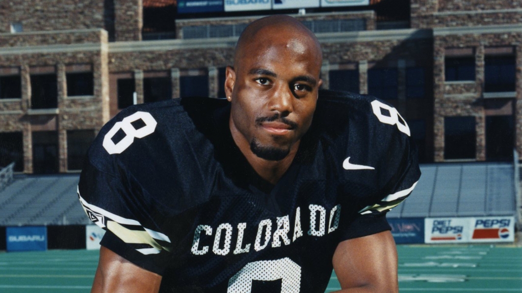 FORMER NFL PLAYER MURDERED OVER PARKING SPOT