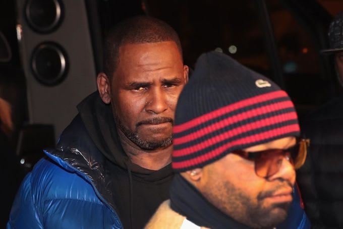R. KELLY GOES FROM JAIL TO MCDONALD'S