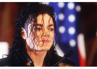 MICHAEL JACKSONS MAID FOUND LITTLE BOYS UNDERWEAR