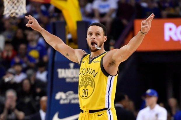GOLDEN STATE REMAINS STEPH CURRY COUNTRY