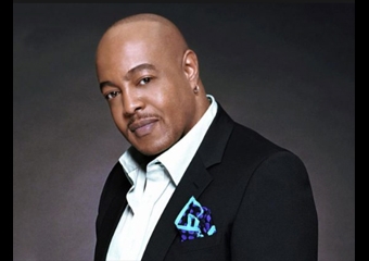 PEABO BRYSON SUFFERED A MINOR HEART ATTACK