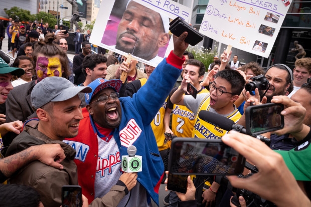 LAKERS FANS PROTEST OUTSIDE STAPLES CENTER