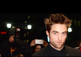 ROBERT PATTISON BEING CONSIDERED TO STAR AS BATMAN