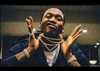 COSMOPOLITAN HOTEL TO APOLOGIZE TO MEEK MILL
