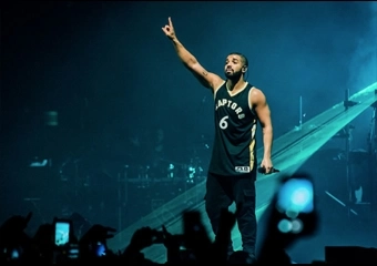 PEOPLE COMPLAINING ABOUT DRAKES OVO FEST PRICES
