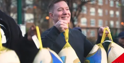 THANKSGIVING Turkey GIVEAWAY BY G-UNIT AND POWER CO-STAR Joseph Sikora In Southside Queens