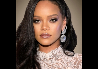 AMAZON PAYS $25 FOR RIHANNA DOCUMENTARY