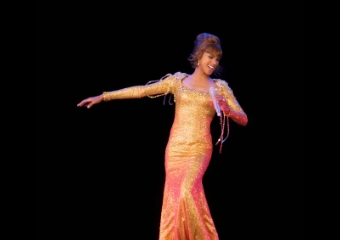 FANS NOT FEELING WHITNEY HOUSTON HOLOGRAM TOUR