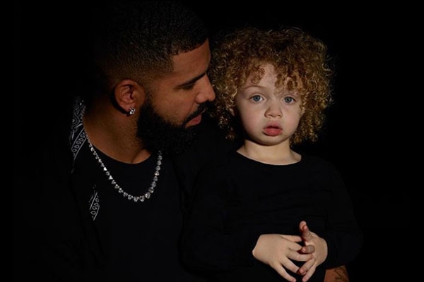 DRAKE FINALLY REVEALS CHILD ONLINE