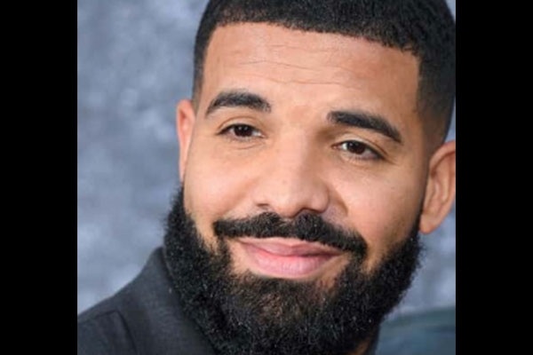 ANOTHER PORNO STAR TRIES TO BAG DRAKE