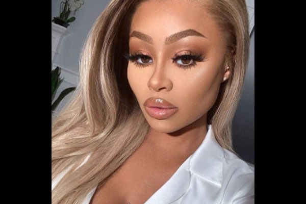 BLAC CHYNA FACETIMING FANS FOR $950
