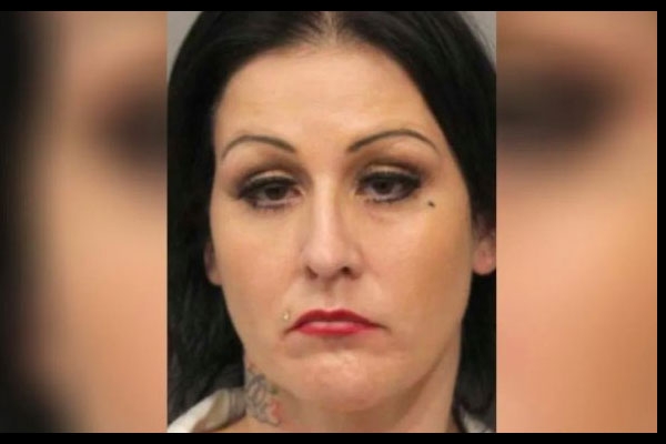 TEXAS WOMAN LEAVES CHILD AT SKATING RINK TO SMOKE CRACK