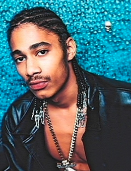 LAYZIE BONE ON MIGOS’ ‘BEST GROUP EVER’ SAYS: "Y’ALL LIL N*GGAS TALK TOO MUCH"