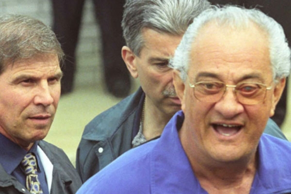 MOBB BOSS PETER GOTTI DIES IN PRISON