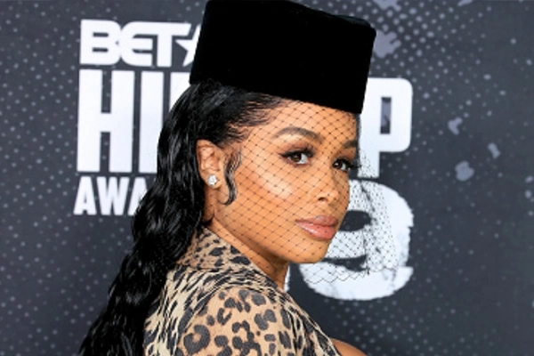 RAPPER DREAMDOLL HAD A BUTT REDUCTION
