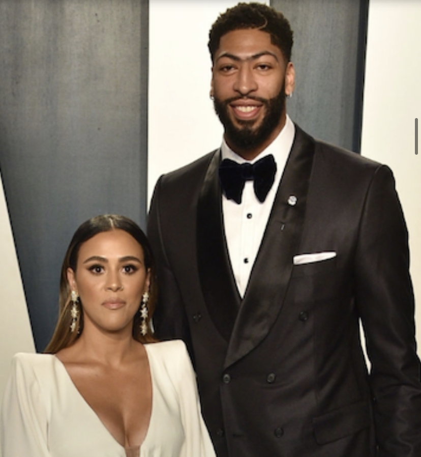 ANTHONY DAVIS TIES THE KNOT IN CALIFORNIA