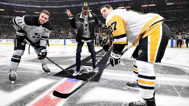 WATCH: SNOOP DOGG ANNOUNCING LA KINGS HOCKEY